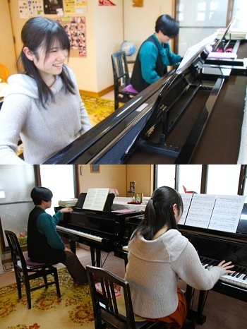 笑顔でレッスンを受ける生徒さん「多田ピアノ教室」