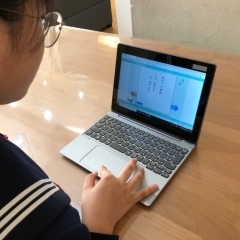 垂井町独自に「学習用デジタル教科書」を追加導入しています!