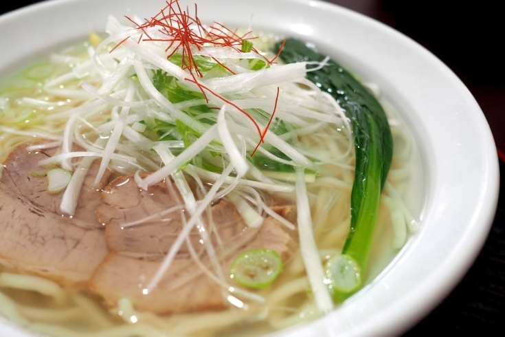 「塩川屋」エゴマ豚としおラーメン！　塩川ブランドをアピール！