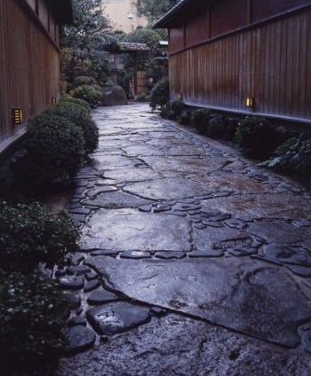 「祇園料理 鳥居本」