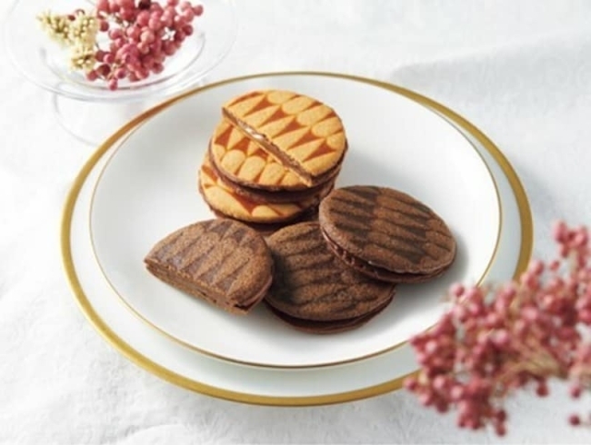 大人気のキャラメルサンドクッキーは今年も！！「☆冬の新商品続々入荷中☆」