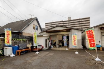 スシロー宮崎大工店の第2駐車場近くにあります！「リサイクル倉庫」