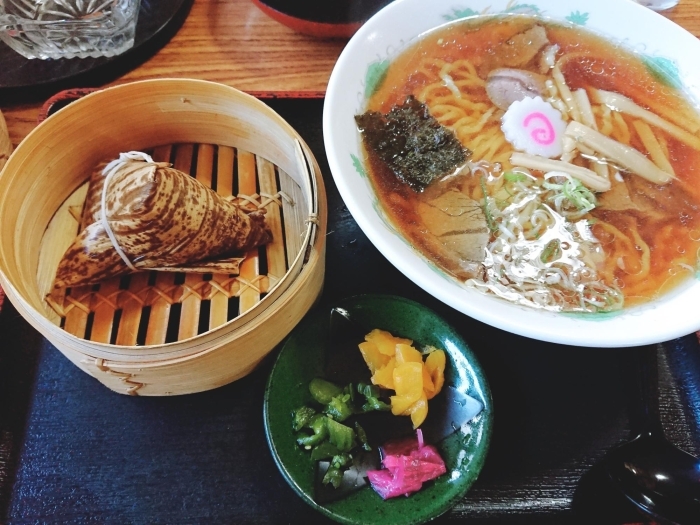 【麺類 割烹 やまいち】