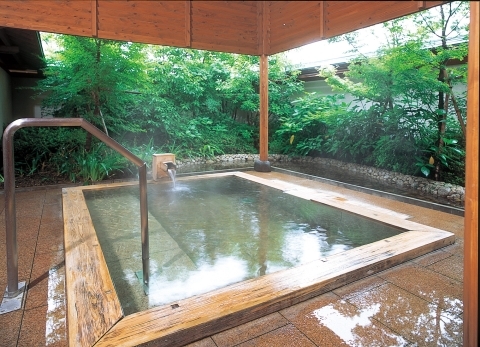 青松庭 白砂