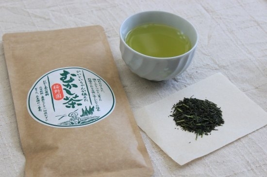 【むかし茶】力づよい香りと、心地よい渋み「【お茶で一福、心ふぅわり　桜野園】の新茶です」