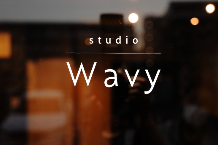 「studio Wavy」「Wavy flow yoga」で格好よく　美と健康を手に入れよう