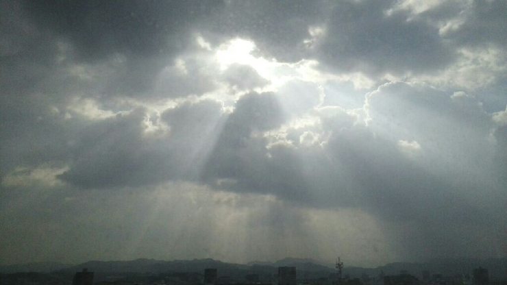 「発動せよ！！　　先天の気☆　(^_^)ゞ」