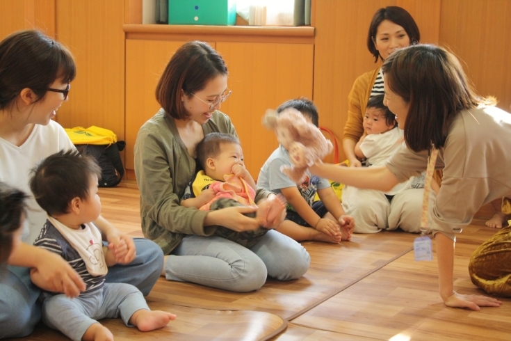 「リトミック研究センター認定教室 音色こずみっく（おといろこずみっく）」大切な時間を親子でふれあう！　“音”で伝わる“楽”しさ！