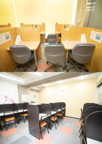 上：授業で使用する机。個別対応できる特別な机です。　下：自習室「ゴールフリー 藤森教室」