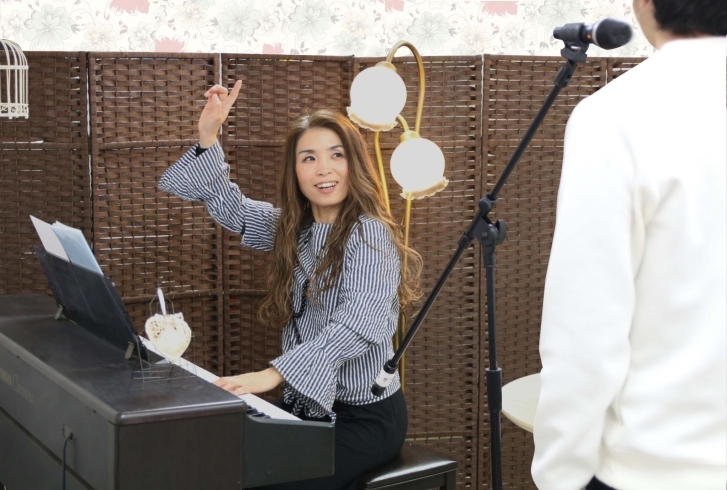 「板倉マキ・ボーカル教室」【総武線】本物の歌唱力を身につけたい方のためのボーカル教室