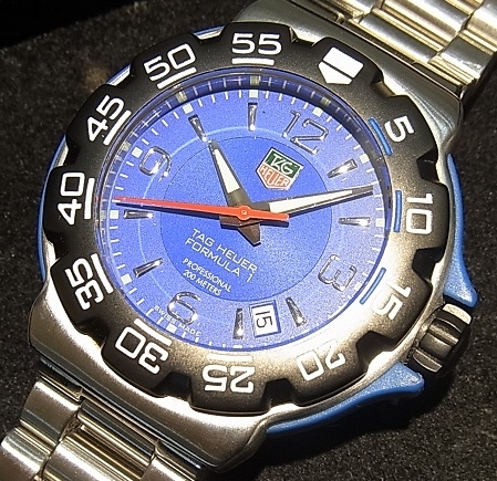 「タグホイヤー フォーミュラ1 WAC1112.BA0850 メンズ腕時計 高価買取」