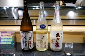 限定酒は、毎回必ず地元・千葉のお酒を入荷するようにしています「鮨まさひろ」