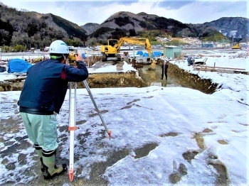 土木工事現場での1カット。完成度の高い施工技術が自慢です。「熊野建設株式会社」