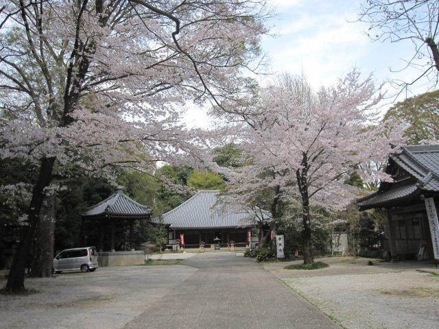 天岑寺境内