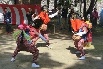 北羽鳥の獅子舞