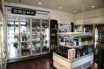 数々の魅力あるお酒を、当店から地域全体に広げていきます！「矢島酒店」