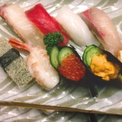 【鶴寿司｜嬉野市】にぎり寿司やお刺身、天ぷらなどの新鮮な魚貝類が味わえるお店！