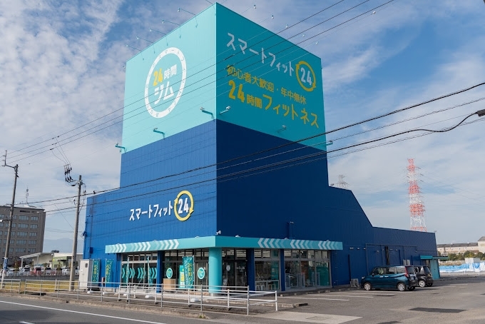 「スマートフィット24 伊予西条店」24時間営業年中無休！　お手頃価格で使えるフィットネスジム！
