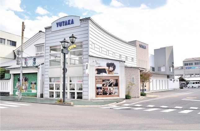 「YUTAKA美容室」創業40余年！　美をトータルプロデュースする美容室です！