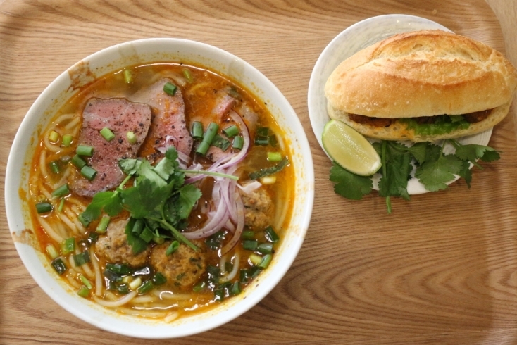 「VTNキッチンBANDS 西谷店」ハラル肉を使用したこだわり素材の本格ベトナム料理！