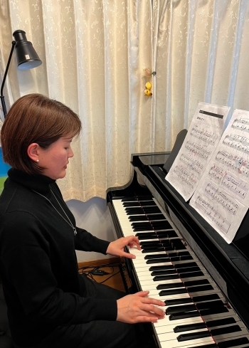 大人教室　憧れの曲が弾けるようになるまで一緒にサポートします♪
「西八王子ピアノ教室リトルベル」