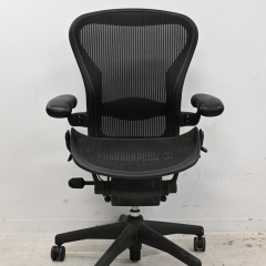 Herman Miller/ハーマンミラー　Aeron Chair/アーロンチェア
