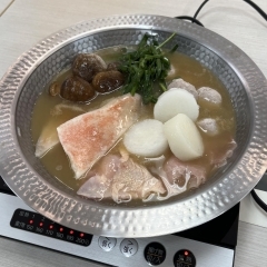 【コスパ最強!】業務スーパーの商品で宅飲みしてみた。第2弾 ~鍋編~【地元編集部おすすめ】