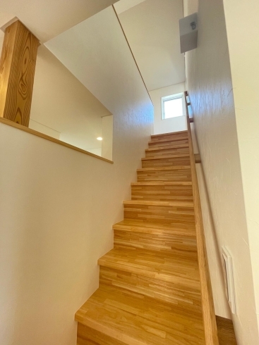 階段「【豊明市】シンプルな暮らしを叶える注文住宅」