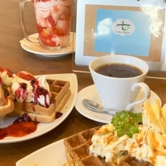 【西条市:神拝】老若男女が集う『七 Coffee Roaster(ナナコーヒーロースター)』でカフェタイム堪能してきました。