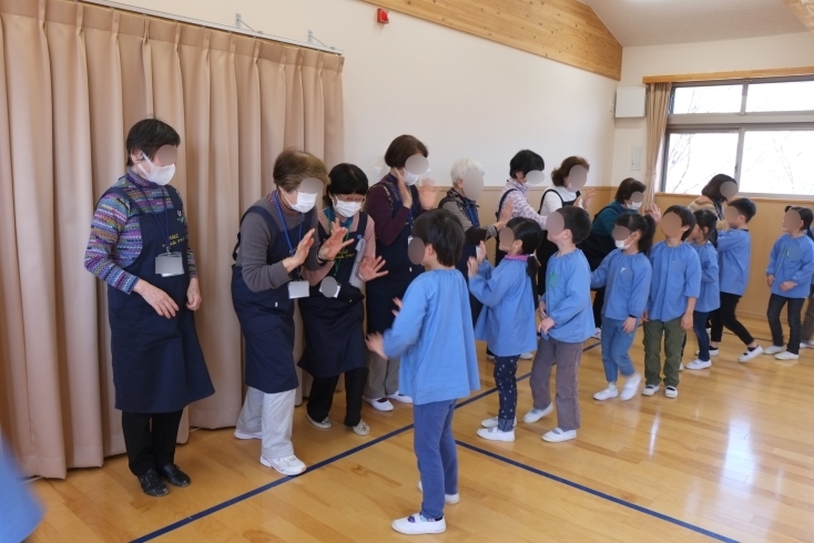 「3月９日５才児さんとナルクさんの最後の交流　3月の園庭開放・親子体操・さくらんぼは中止です。」