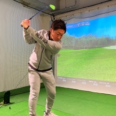 三崎町にシミュレーションゴルフスタジオ『八王子ゴルフ』がオープン!!