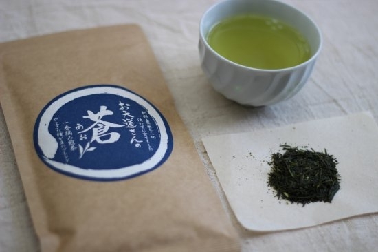 【蒼】無肥料自然栽培でもコクがあってすっきり「【お茶で一福、心ふぅわり　桜野園】の新茶です」