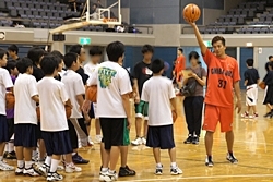 石田剛規選手（SG・背番号31）<br>「ゴールに向かってボールをもらうようにね！」