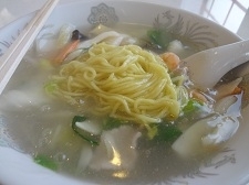 麺を見せちゃいます(^_^)/