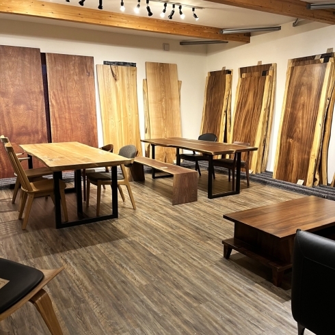 「[夫婦2人で営業する当店について]の紹介。札幌市清田区の家具の店、Ties interior。」
