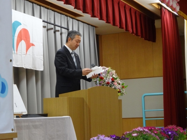 鈴木市長さんから『来賓祝辞』　「第17回卒園式」