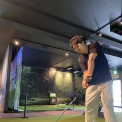 中野上町にシミュレーションゴルフスタジオ【ゴルバカのKAKUREGA】がオープン!!