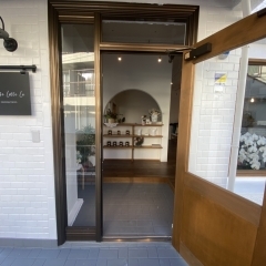 八王子駅南口から徒歩4分！2023年12月にオープンしたCafe Latte Laさん