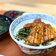 【新居浜市 萩生】平野屋さんでうな丼をいただきました!