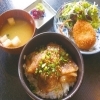 ランチ 焼肉丼