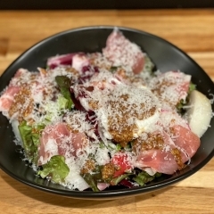 リヨン風サラダ（お肉）