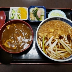 たぬきうどん＋ミニカレー丼(450円)