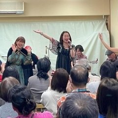 満員御礼「第4回柴又門前ライブ」クリスマスイブに開催☆朗読劇:武田恵瑠々(えるるん)☆8amboo LIVE:柴又の歌姫 八ッ橋敬子