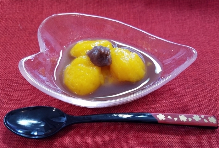 かぼちゃのやわらかだんご冷やし汁粉風