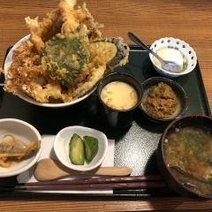 『魚菜　富来助』　天丼ランチ