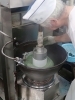 職人さんによる「おだんご」製造! 早朝の草だんご製造現場に潜入!