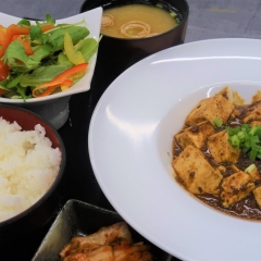 きたかみ牛麻婆豆腐ランチ