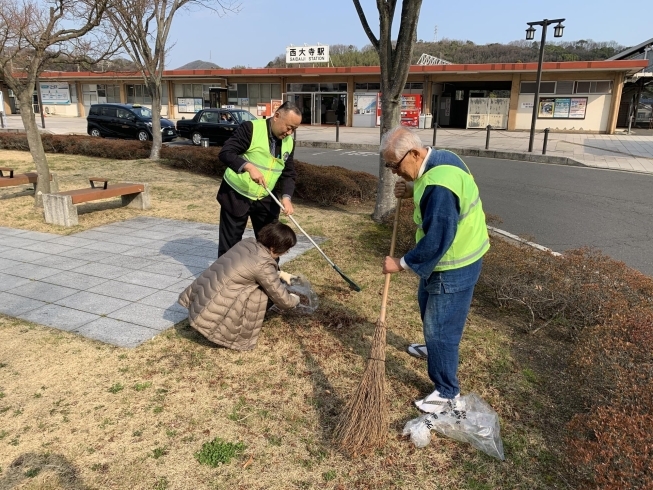 「朝の清掃活動〜西大寺駅前」