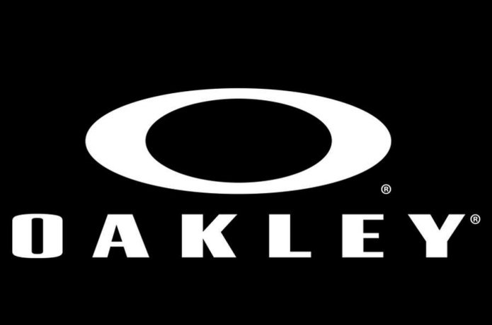 OAKLEY「OAKLEY　NEW「WHISKER」入荷！」