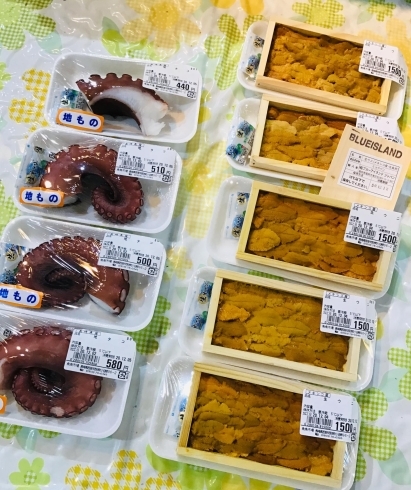 「西海物産館 魚魚市場鮮魚コーナーおすすめ商品は、「シイラ・たこ・ウニ」です♪」